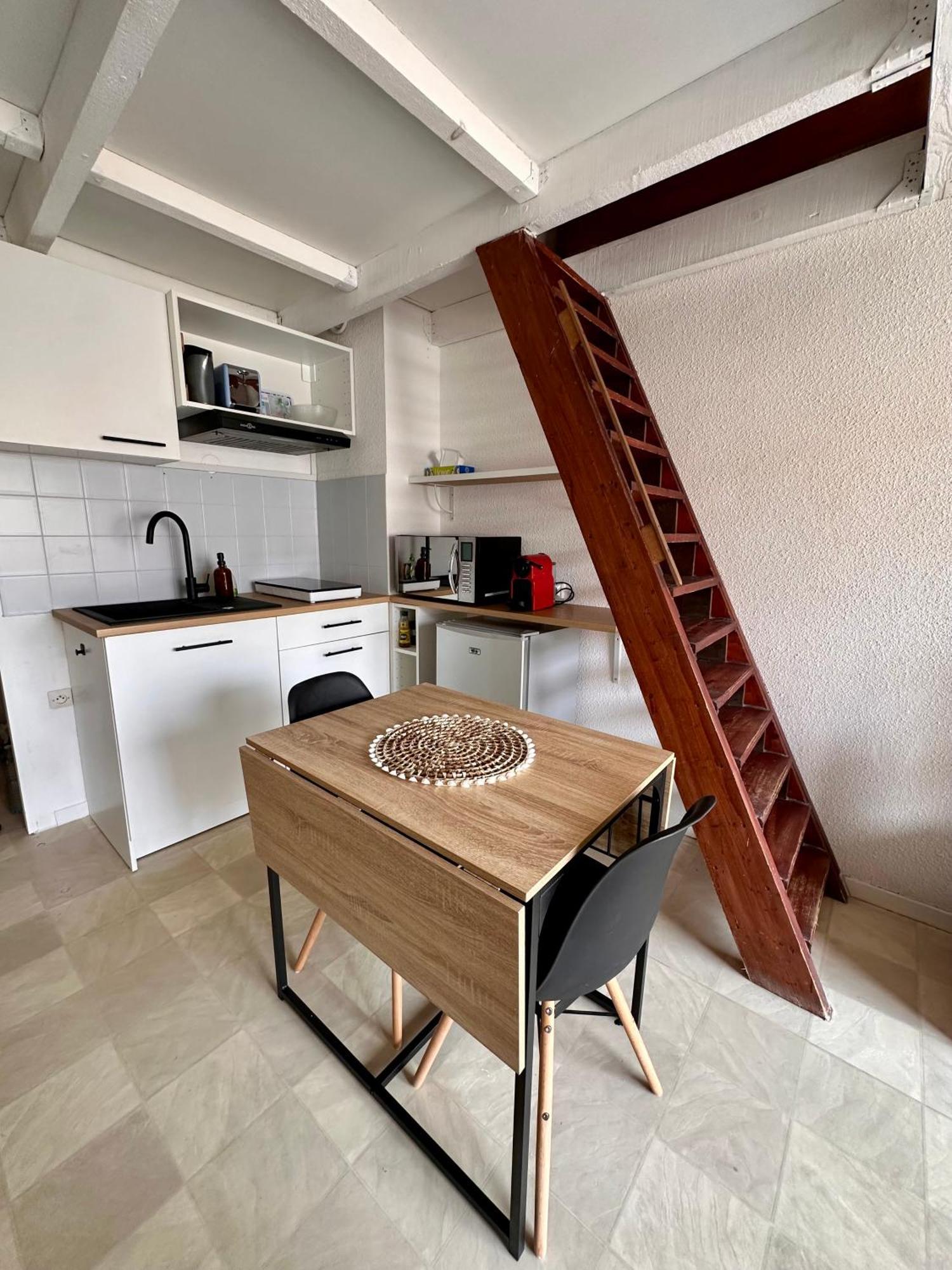 Evasion Setoise - Appartement Avec Balcon Vue Marina, Climatise, Parking - Situe A 200M De La Plage 塞特港 外观 照片